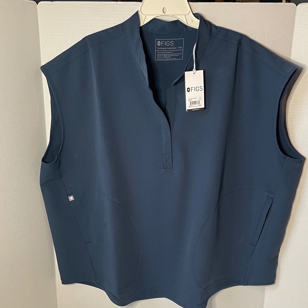 FIGS Women's  Size 3X Rafaela Oversized Deep Blue Sleeveless  Scrubtop NWT